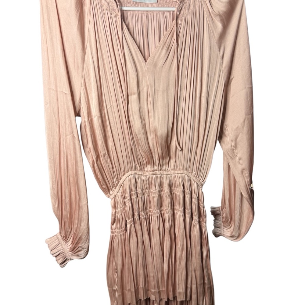 Reset Elegant Pink Pleated Dress